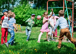 Дети из ЛНР проведут каникулы в Астраханской области