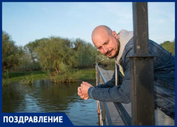 Свой день рождения отмечает журналист Максим Терский