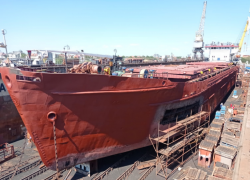 На астраханской верфи починили 45-летний сухогруз «Йорк»