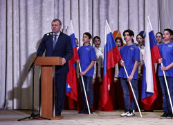 Игорь Бабушкин открыл молодежный форум «Кто, если не мы?» в Ахтубинске