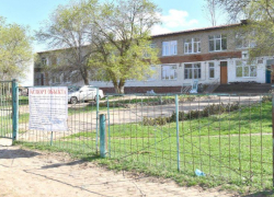 В районе под Астраханью до конца года отремонтируют два медучреждения
