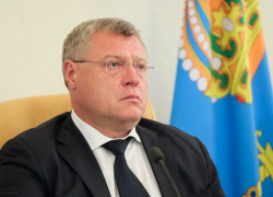 Астраханский губернатор дал поручения по сохранению правопорядка в регионе