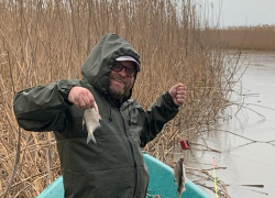 В Камызякском районе Астраханской области ищут пропавшего рыбака