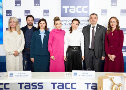 Новые регионы России будут участвовать в астраханской премии «Особенное счастье»