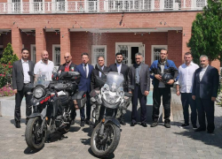 Астрахань посетили Иранские мотоциклисты, проехав тысячи километров