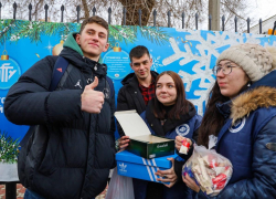 Учащиеся астраханского университета обменяли сигареты на сладости и фрукты