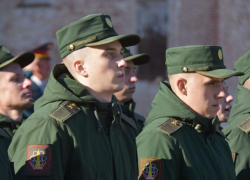 На полигоне в Астраханской области чествовали солдат осеннего призыва