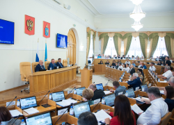 За первое полугодие 2022 года Дума Астраханской области приняла 51 закон 