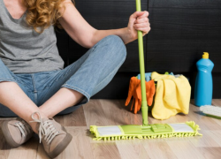 24% опрошенных астраханок могут позволить себе стать домохозяйкой