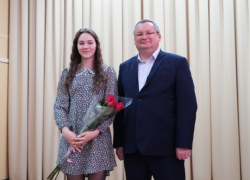 Игорь Мартынов поздравил астраханскую молодежь с Днем российского студента