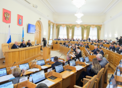 Дума Астраханской области обратилась к правительству России по инициативе Молодежного парламента