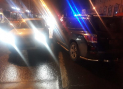 Автомобиль на полной скорости въехал в толпу: 10 детей пострадали