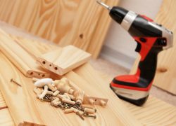 В Астрахани директор мебельного украл у клиентов более 800 тысяч рублей