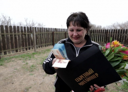 Кто подарил матери-одиночке из Астрахани квартиру