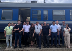 Три несанкционированные свалки бытовых отходов вблизи железной дороги выявили в Астраханской области