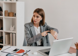 Астраханцы высказали мнение о четырехдневной рабочей неделе