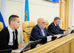 Астраханский молодёжный парламент выступил с новыми инициативами в облдуме
