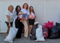 Астраханские железнодорожники провели акцию к Международному дню благотворительности