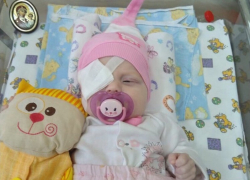 Врачебная ошибка может стоить новорожденной астраханке зрения