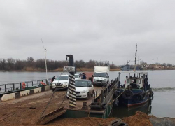 Браконьерские сети чуть не стали причиной гибели астраханцев на пароме 