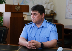 Астраханцы пожаловались областному прокурору на общественный транспорт и дороги
