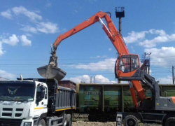 В Астраханскую область прибыло 6,5 тысяч тонн щебня для ремонта трассы «Ахтубинск – Нижний Баскунчак»