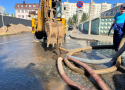 В Астрахани на нескольких улицах отключили холодную воду, на какой срок - точно не известно