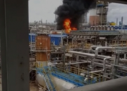 На астраханском газоперерабатывающем заводе произошёл крупный пожар