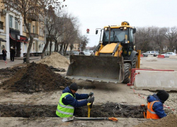 В центре Астрахани отремонтируют ливневку без снятия асфальта