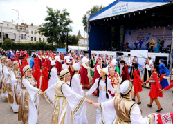 Астраханская область готовит мероприятия в честь Года единства народов России