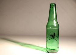 Роспотребнадзор мониторит астраханские магазины на наличие ядовитого сидра