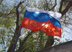 В Астрахани состоится автопробег в честь Дня Государственного флага России