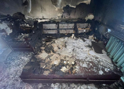 Астраханские следком и прокуратура проверяют причину гибели пенсионера и ребенка на пожаре