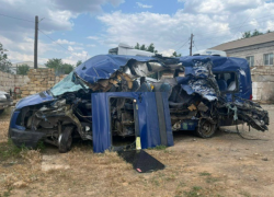 Водителю микроавтобуса «Волгоград – Астрахань» дали 12 лет за смерть пассажиров