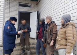 Астраханская полиция выявила сотни незаконных мигрантов в регионе