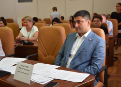 Астраханского депутата поймали в сауне с крупной партией синтетических наркотиков