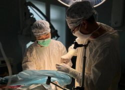 В Астрахани нейрохирурги спасли жизнь мужчине с пробитой головой 