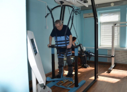 Четыре астраханских медучреждения получили 99 единиц нового оборудования