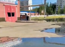 Пожарные не виноваты: причина фекальных фонтанов у ТЦ "Три Кота" установлена