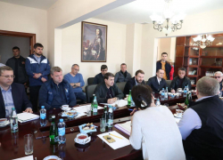 Игорь Бабушкин рассказал помощникам президента о планах строительства морского вокзала в Астрахани