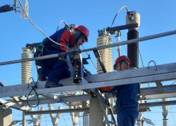 «Астраханьэнерго» отремонтировали 60 километров линий электропередач в 17 селах