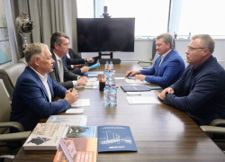 Игорь Бабушкин и Вячеслав Петушенко обсудили строительство скоростной автодороги «Юго-Западная хорда»