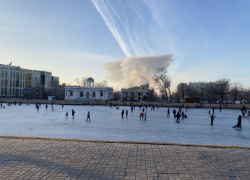 Астраханцам запретили выходить на заледеневшее Лебединое озеро