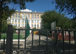 Гимназию в центре Астрахани закрыли на карантин из-за коронавируса