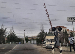 Ж/д переезд в Астрахани перекроют на 2 дня 