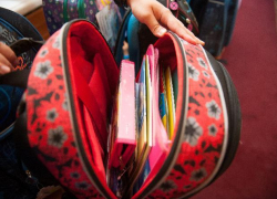 Астраханские школы закрываются на карантин