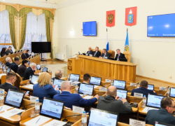 Дума Астраханской области приняла трехлетний бюджет региона во втором чтении