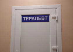 За неделю более тысячи астраханцев проверили здоровье в мобильном пункте