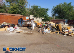 «ЭкоЦентр»: контейнерные площадки в Астрахани обрастают коммунальными отходами