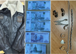 В Астрахани женщина не заперла квартиру и стала жертвой избиения и грабежа